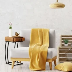 Northix Småbord>C-format sidobord med låda – Trä och metall