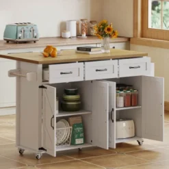 Köksö>Köksö 140x43x90 cm med nedfällbar skiva & 5 hjul - 4 dörrar, 3 lådor, ladugårdsstil