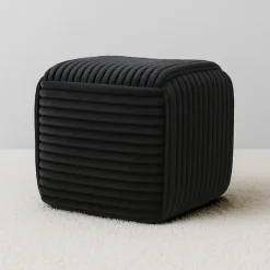 Mondex Since 1986 Sittpuffar>Puff WIKI 43x43x38 cm – Stilren och mångsidig inredningsdetalj i svart