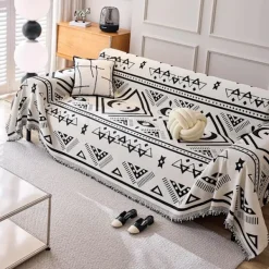 Soffor>Reversibel sofföverdrag Chenille Jacquard Geometrisk Boho Sofföverdrag, Beige Svart Soffa Överdrag för Sektionssoffa Chic Möbelskydd 180x150