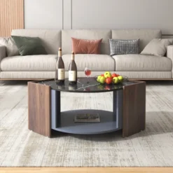 Soffbord>Soffbord, strukturerat soffbord av marmor och valnöt i kontrasterande färger. Vardagsrumsbord med unika linjer