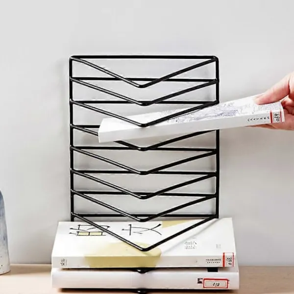 FMYSJ Kontorsmöbler>Triangulärt bokställ i järn för skrivbord, svart skrivbordsbokhylla, modern bokhylla för skrivbord (FMY)