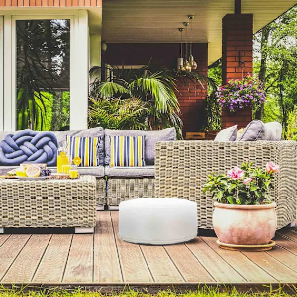 B2X Sittpuffar>Uppblåsbar pall i krämvit